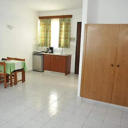 Hotell Maritime Kremastí